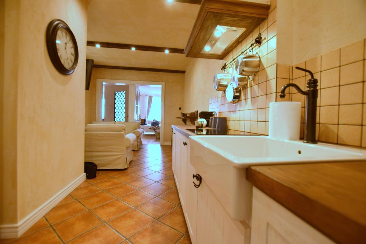 Pangsapuri 55 m² dengan 2 bilik tidur dan 1 bilik mandi peribadi di Pusat Bandar Wroclaw Luaran gambar